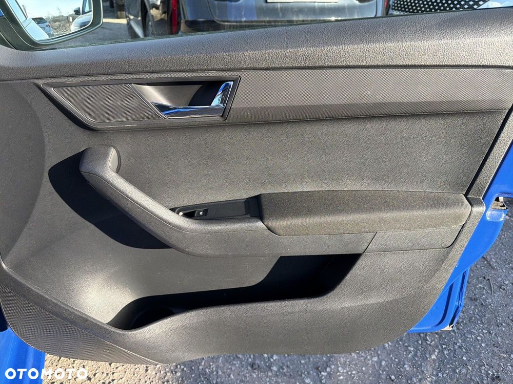 Skoda Fabia 1.0 TSI Ambition - 36