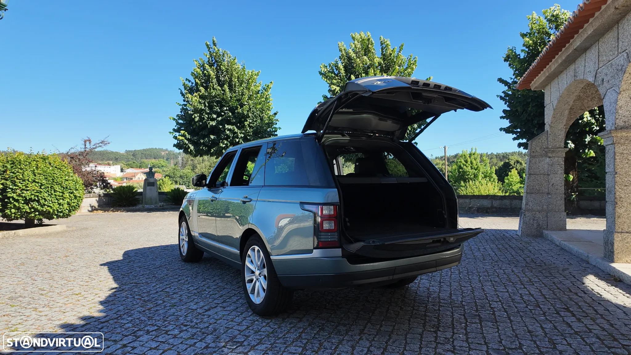 Land Rover Range Rover 3.0 TDV6 Vogue - 23