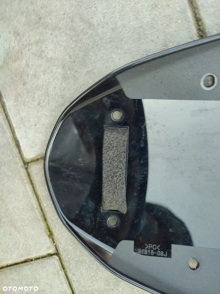 Szyba, szybka, owiewka przód Suzuki GSR 750 - 9