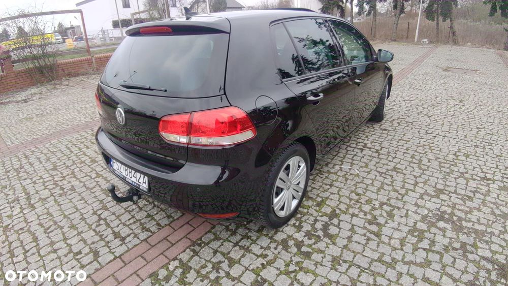 Volkswagen Golf 1.6 TDI BlueMotion Technology Comfortline - 25