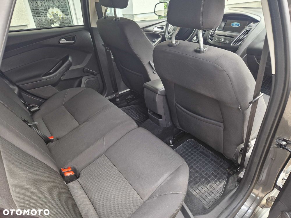 Ford Focus - 7