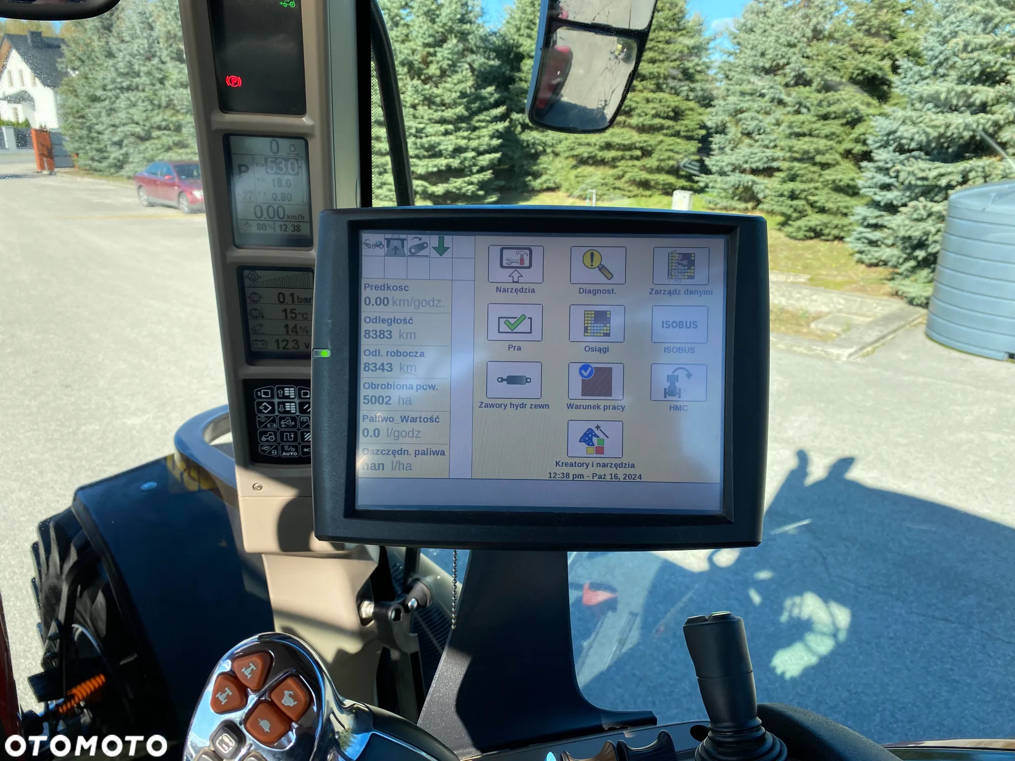 Case IH OPTUM 270 CVX DRIVE - 17