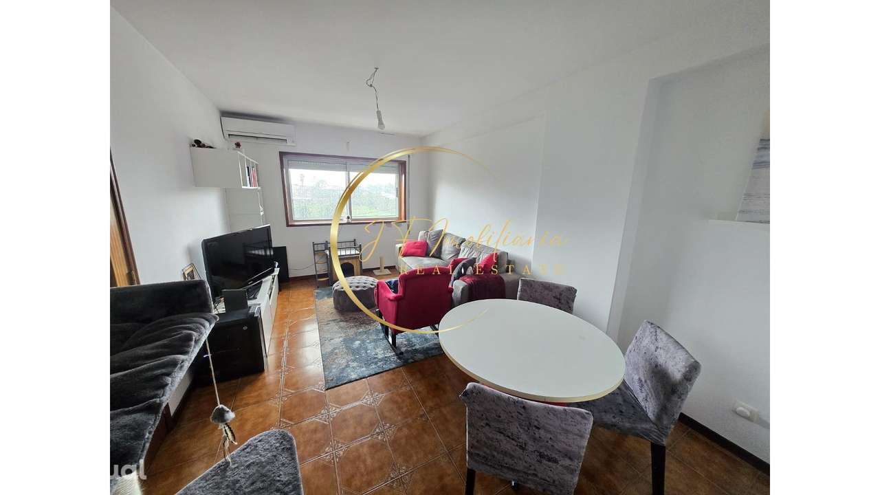 Apartamento T2 DUPLEX com 2 terraços - Grande imagem: 2/20