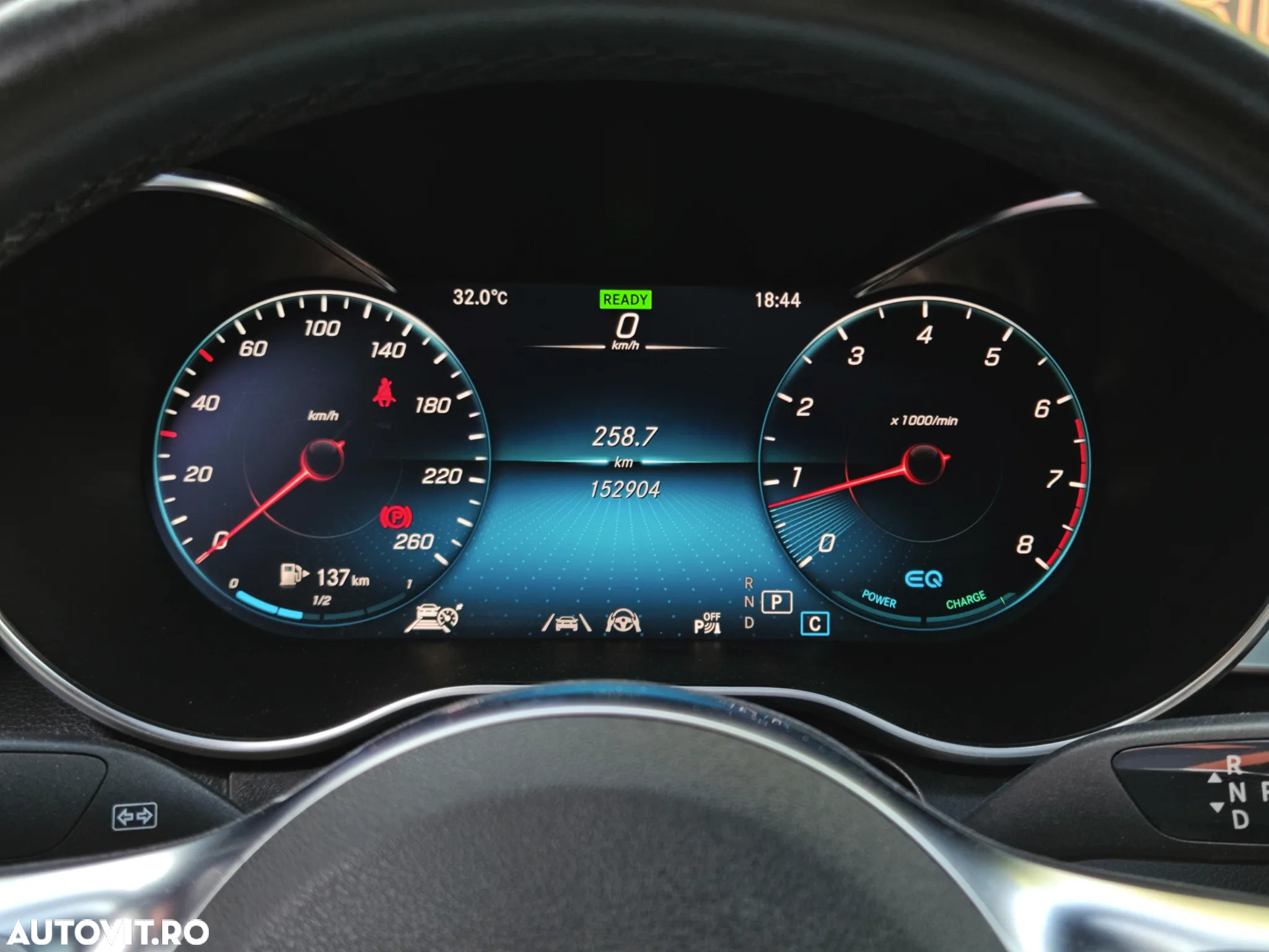 Mercedes-Benz GLC 300 e 4MATIC - 15