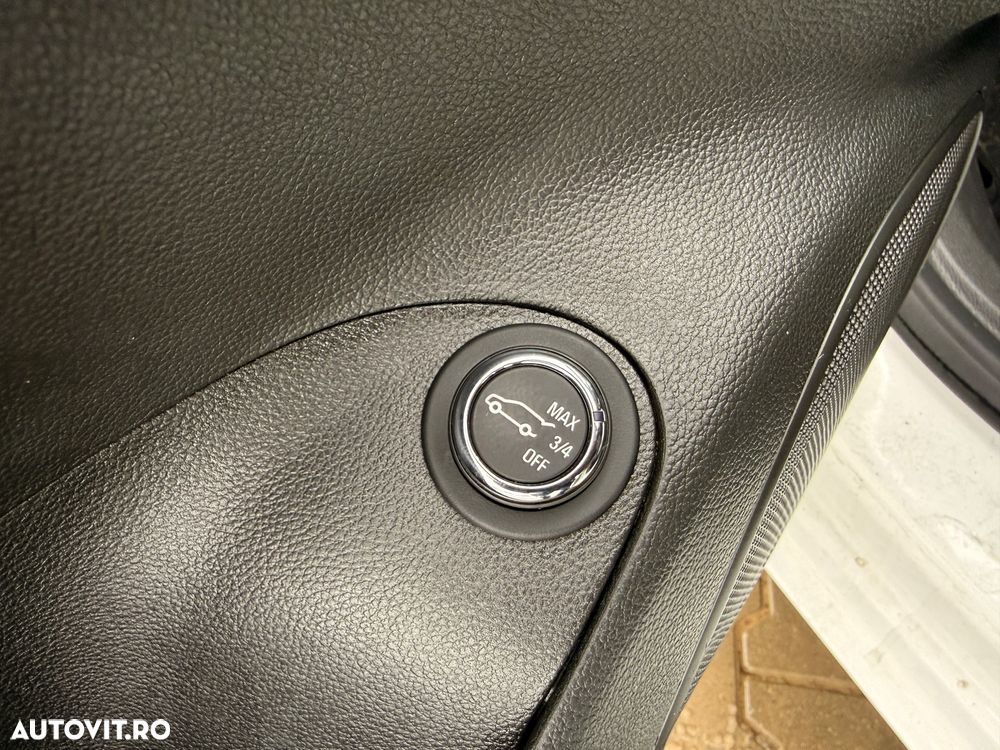 Opel Astra 1.5 D Start/Stop Business Elegance - 20