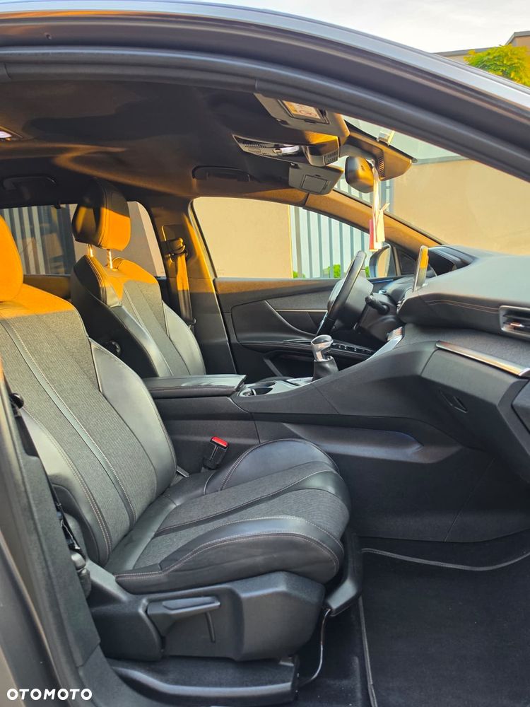 Peugeot 5008 1.5 BlueHDi Active S&S - 19