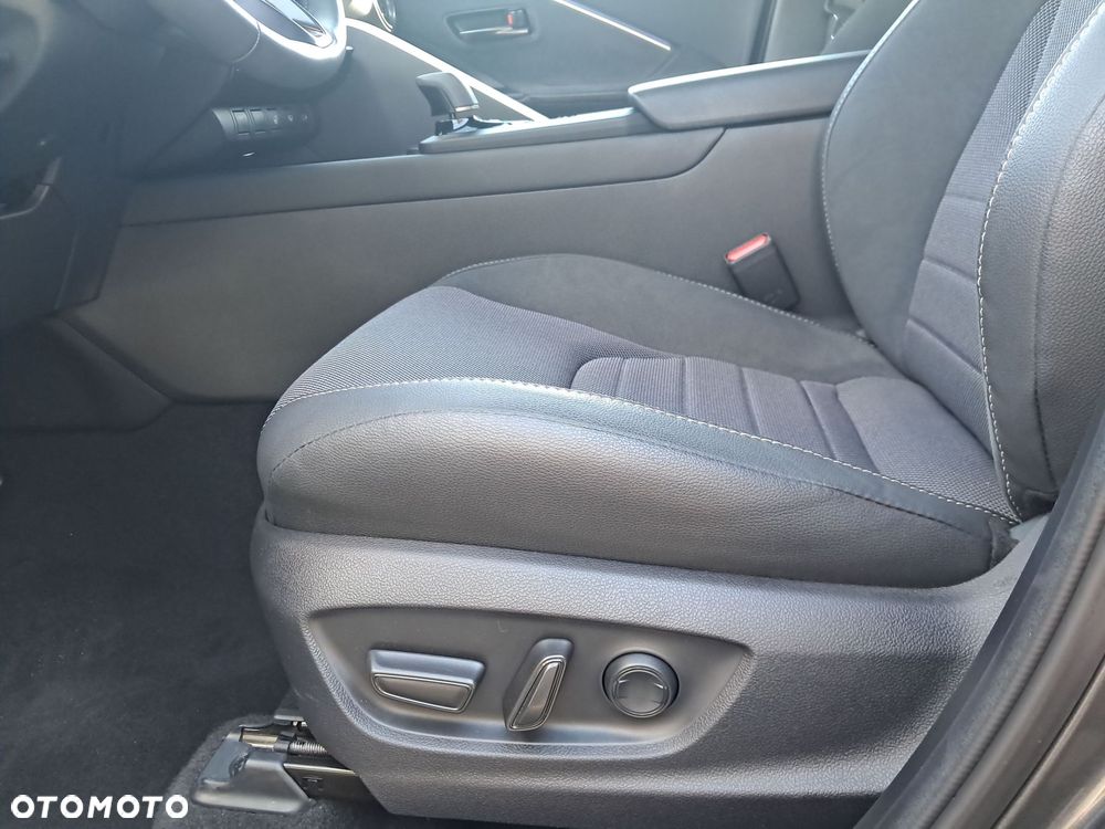 Toyota C-HR 1.8 Hybrid Executive - 15