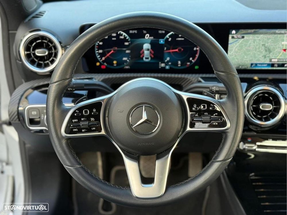 Mercedes-Benz A 180 d Progressive Aut. - 11
