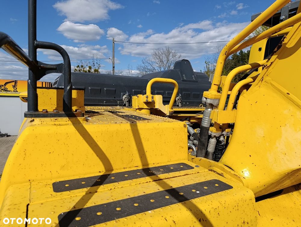 Komatsu PC 360 LC-11 - 24