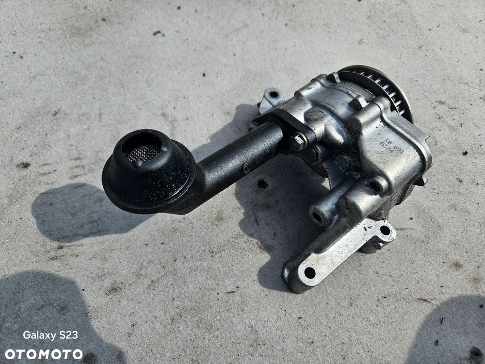 Pompa oleju olejowa VW Audi Seat Skoda 1,6 TDI 03L115105C - 2