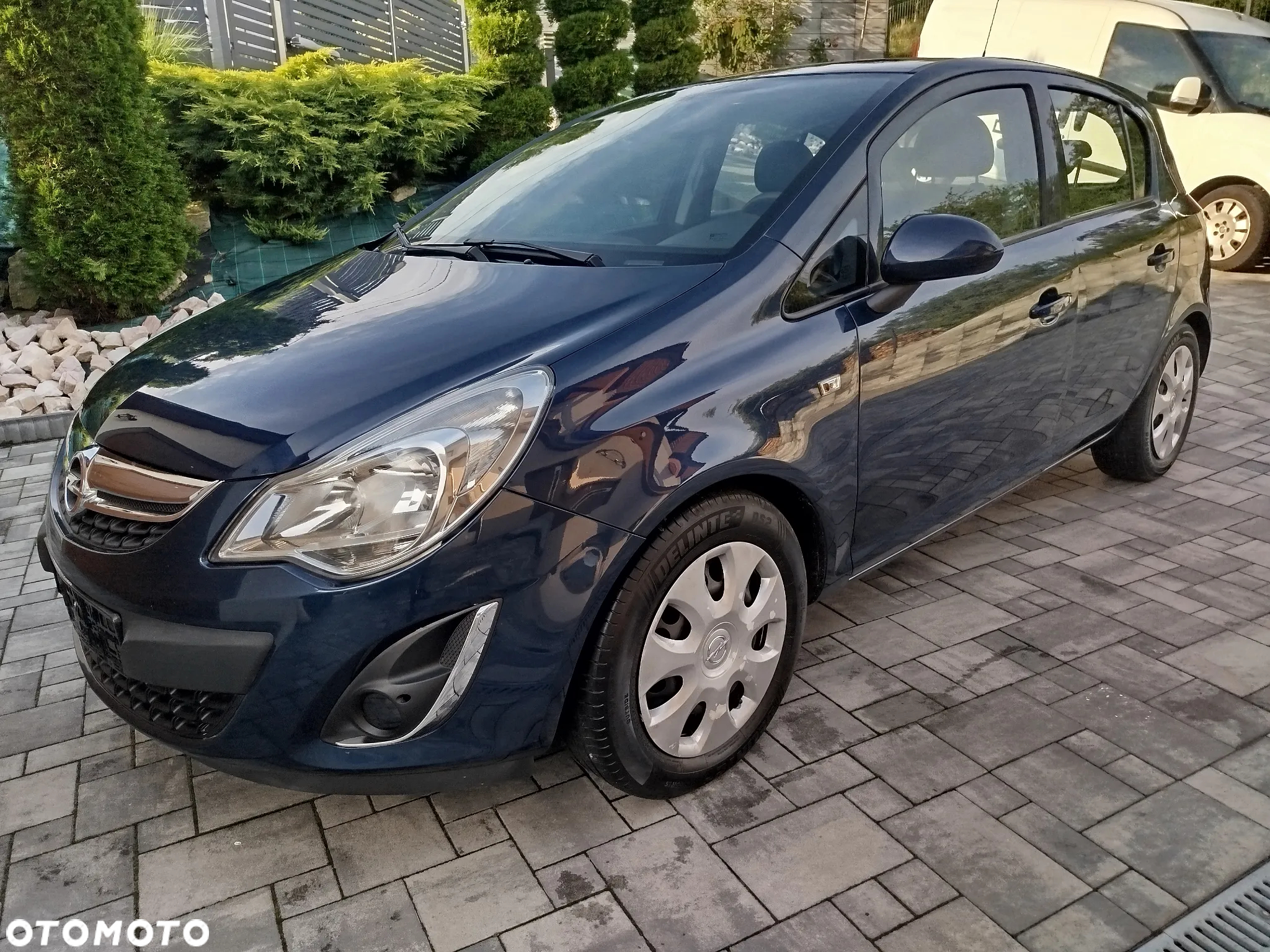 Opel Corsa 1.2 16V Cosmo - 5