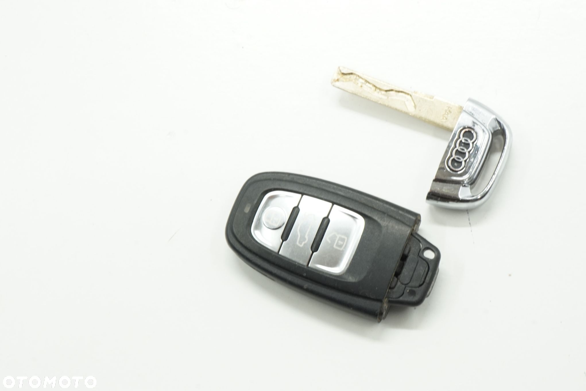 AUDI A6 C7 LIFT 15R KLUCZYK PILOT 8K0959754D - 1