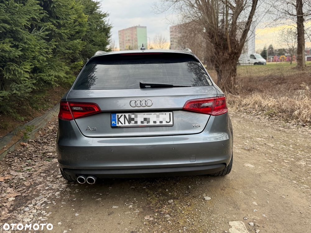 Audi A3 Sportback 2.0 TDI (clean diesel) Ambiente - 6