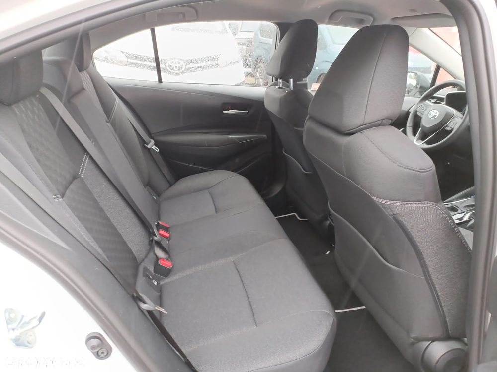 Toyota Corolla 1.8 Hybrid Comfort - 10