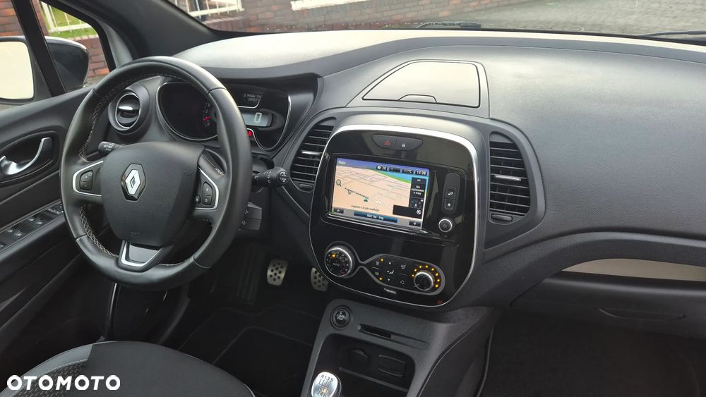 Renault Captur ENERGY TCe 120 Bose Edition - 15