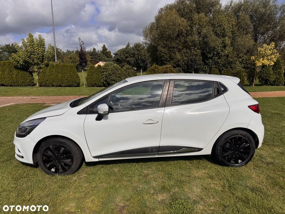 Renault Clio - 2