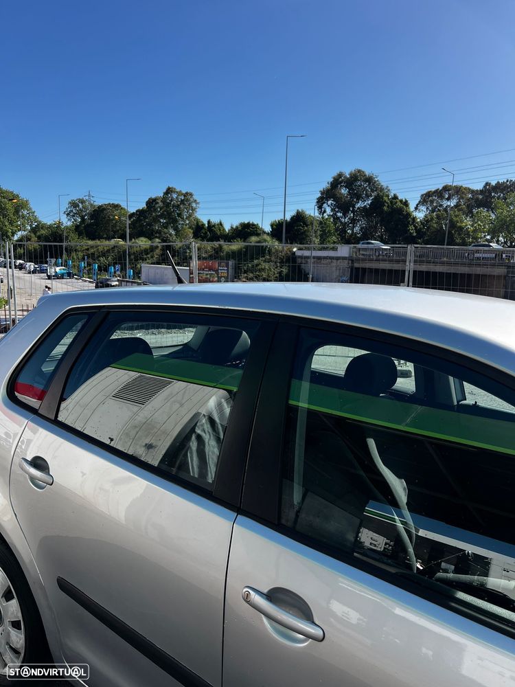 VW Polo 1.2 Confortline AC - 53
