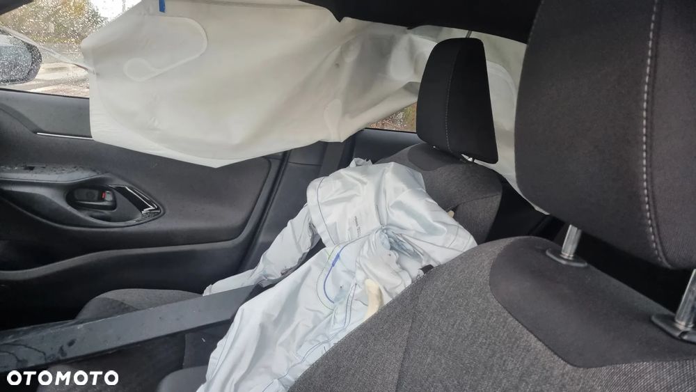 Toyota Yaris Cross Hybrid 1.5 Active - 24