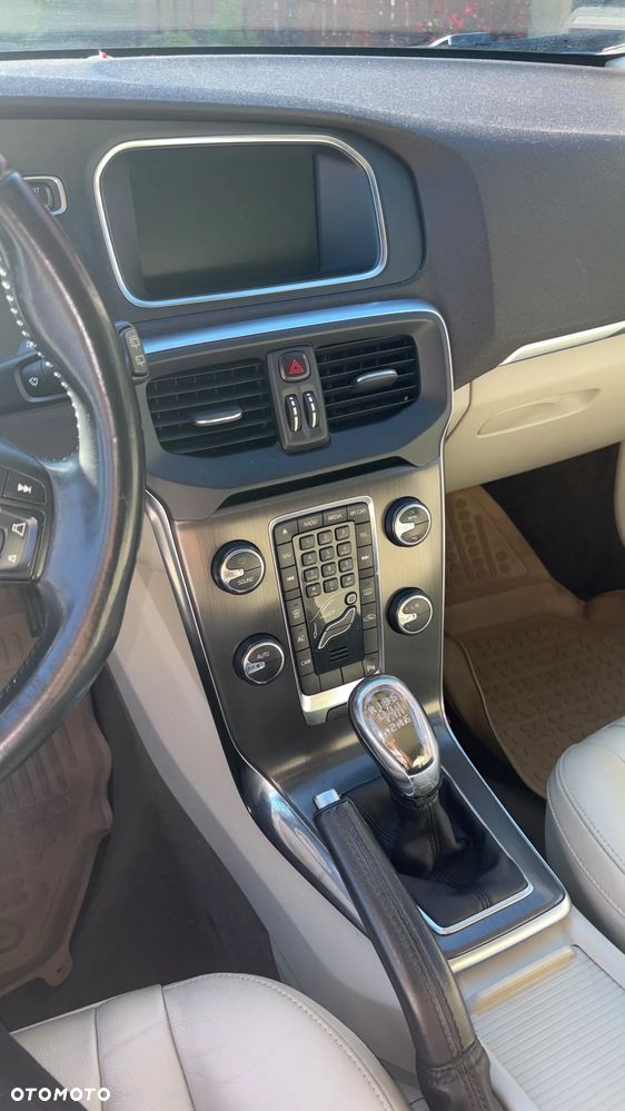 Volvo V40 - 3