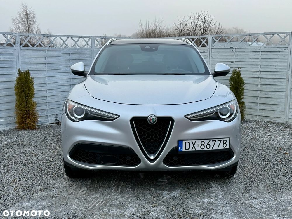 Alfa Romeo Stelvio 2.0 Turbo 16V AT8-Q4 Veloce Ti - 21