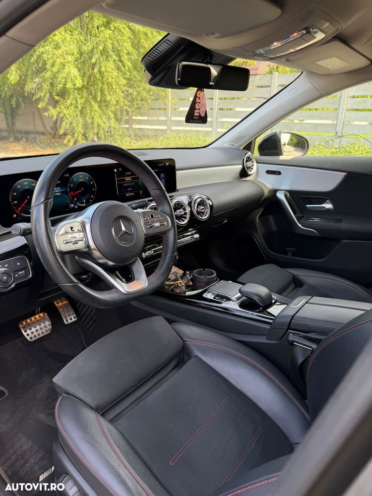 Mercedes-Benz A 250 - 13