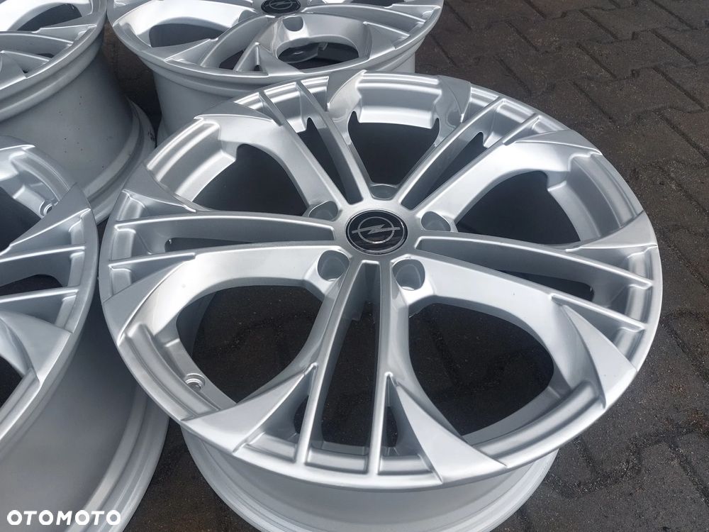FELGI ALUFELGI R18 8.5J ET38 5X120 JAK NOWE! PROSTE! OPEL INSIGNIA BMW E60 E90 - 9