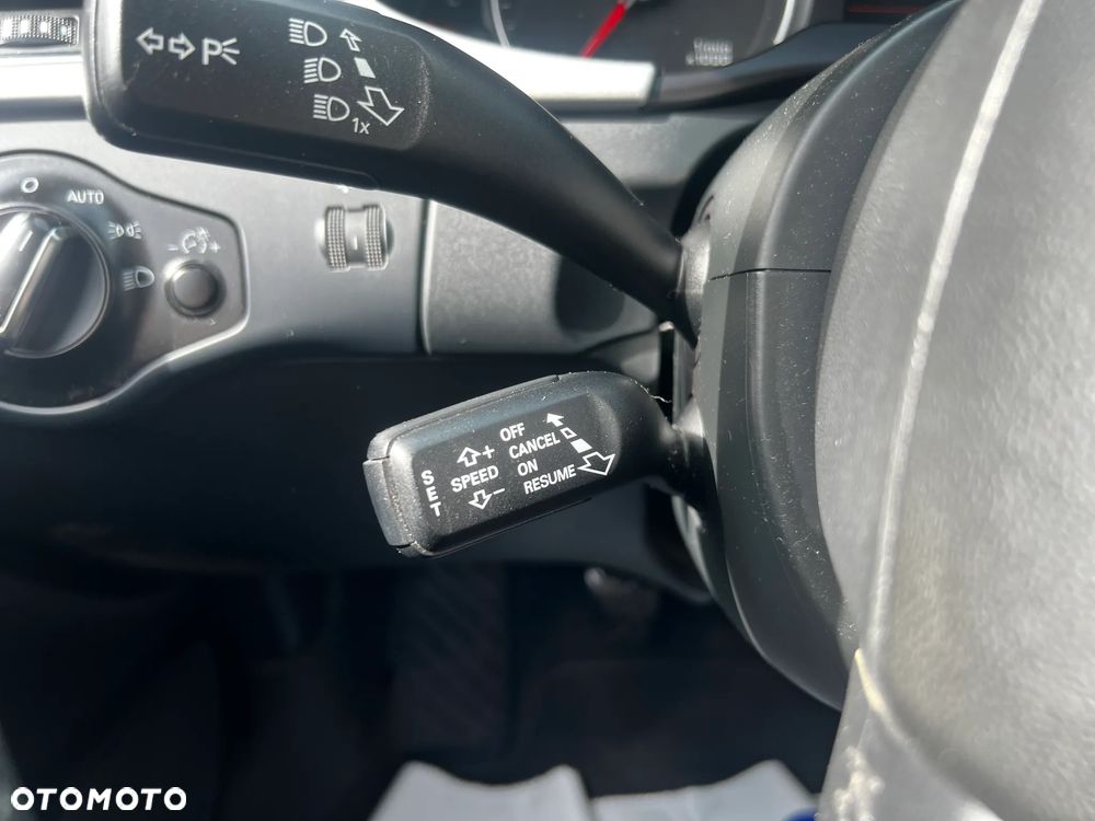 Audi A4 Avant 2.0 TDI 120g DPF Attraction - 24