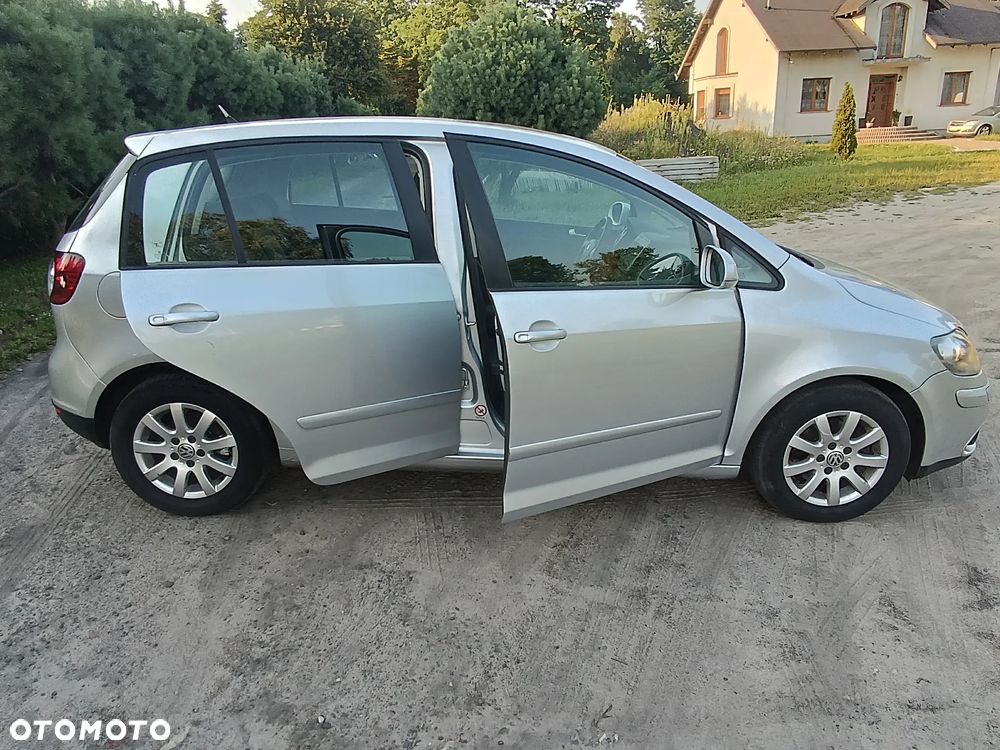 Volkswagen Golf Plus - 6