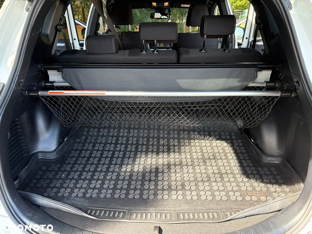 Toyota RAV4 Hybrid Style 4x2 - 9