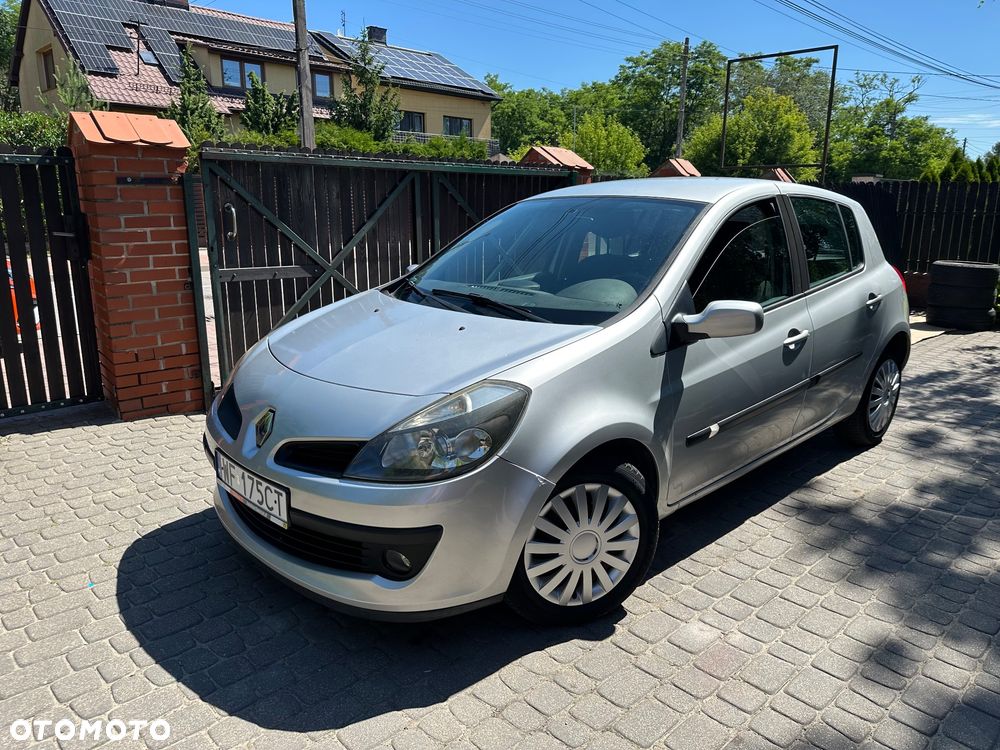 Renault Clio - 3