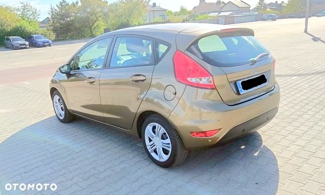 Ford Fiesta 1.25 Champions Edition - 4