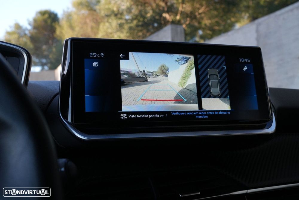 Peugeot 2008 1.2 PureTech Allure Pack - 19