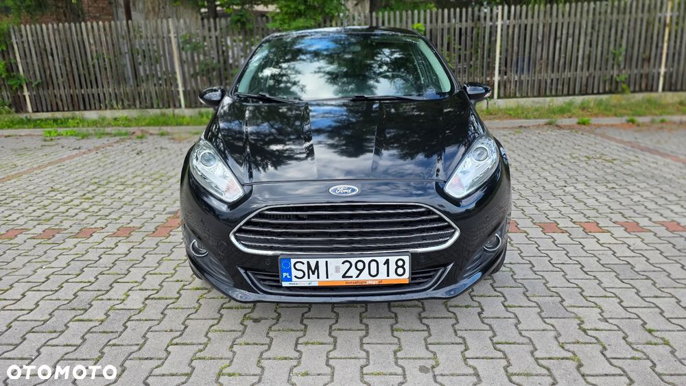 Ford Fiesta 1.0 EcoBoost S&S TITANIUM - 2
