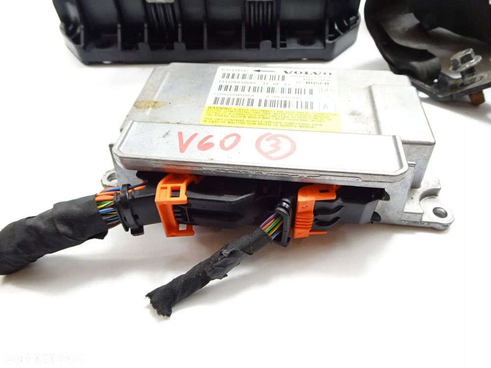 poduszki pasy kpl. volvo s60 v60 10-18r., - 3