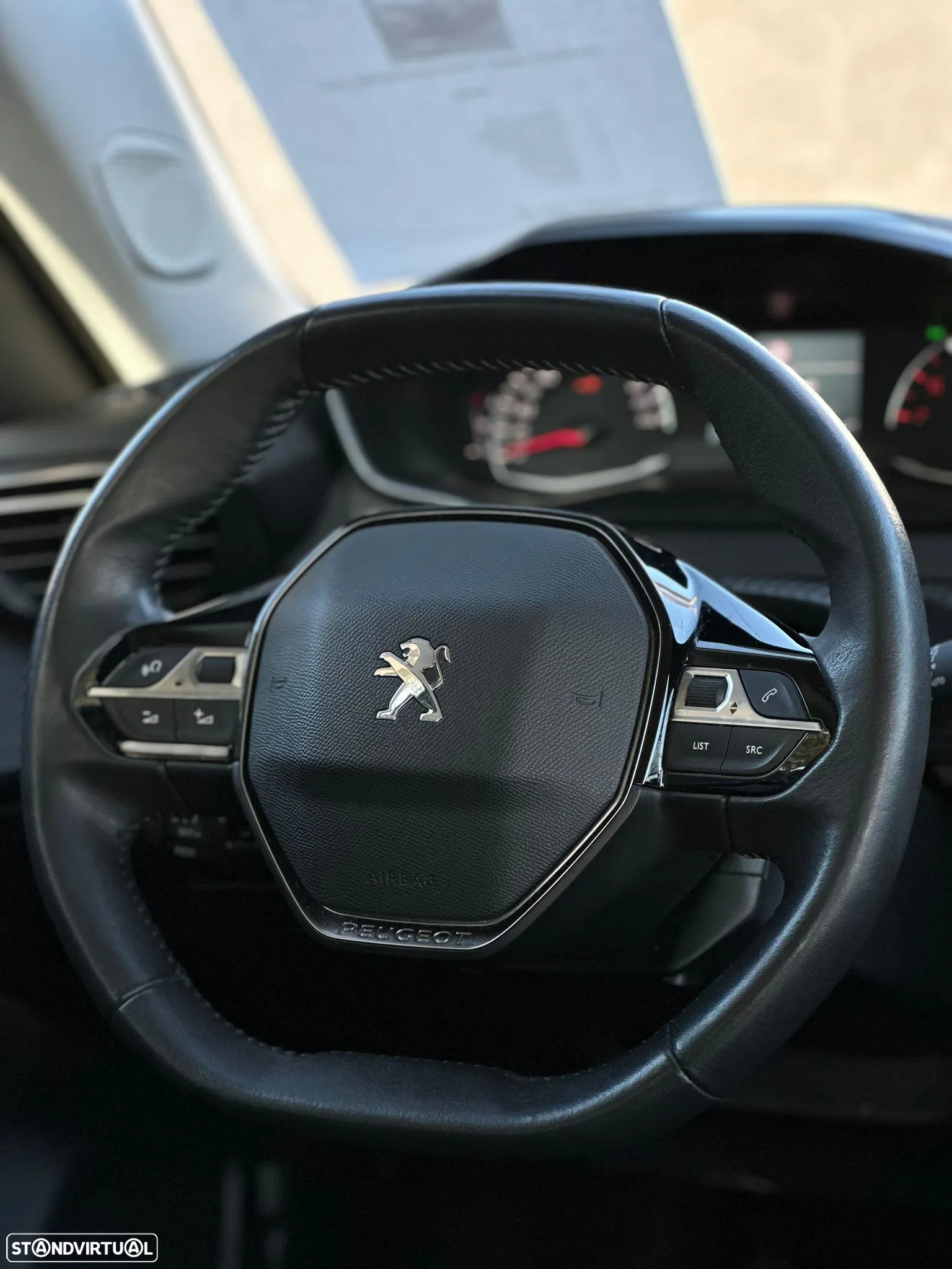 Peugeot 2008 1.2 PureTech Active - 7