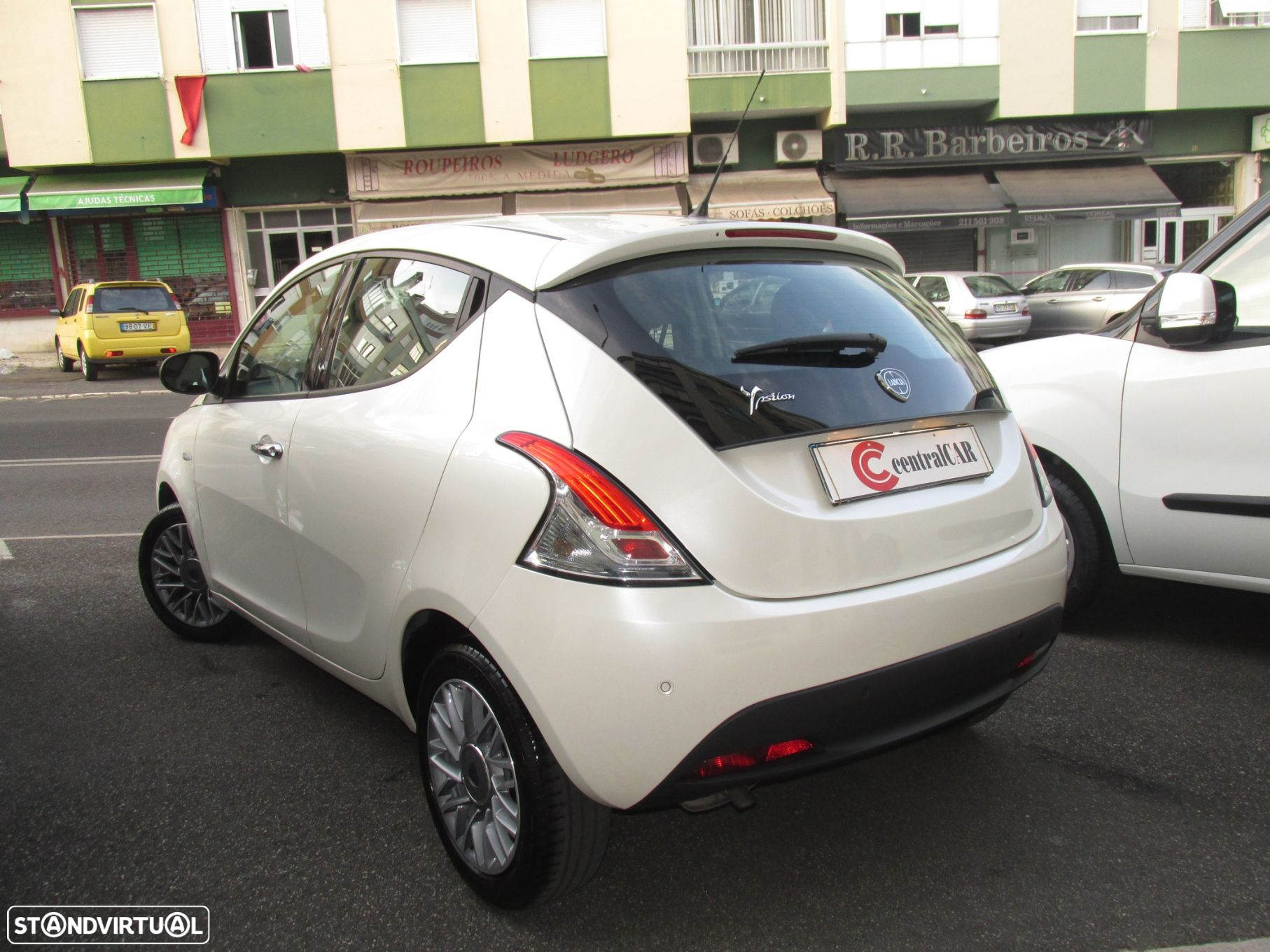 Lancia Ypsilon 1.2 S&S Platinum - 4