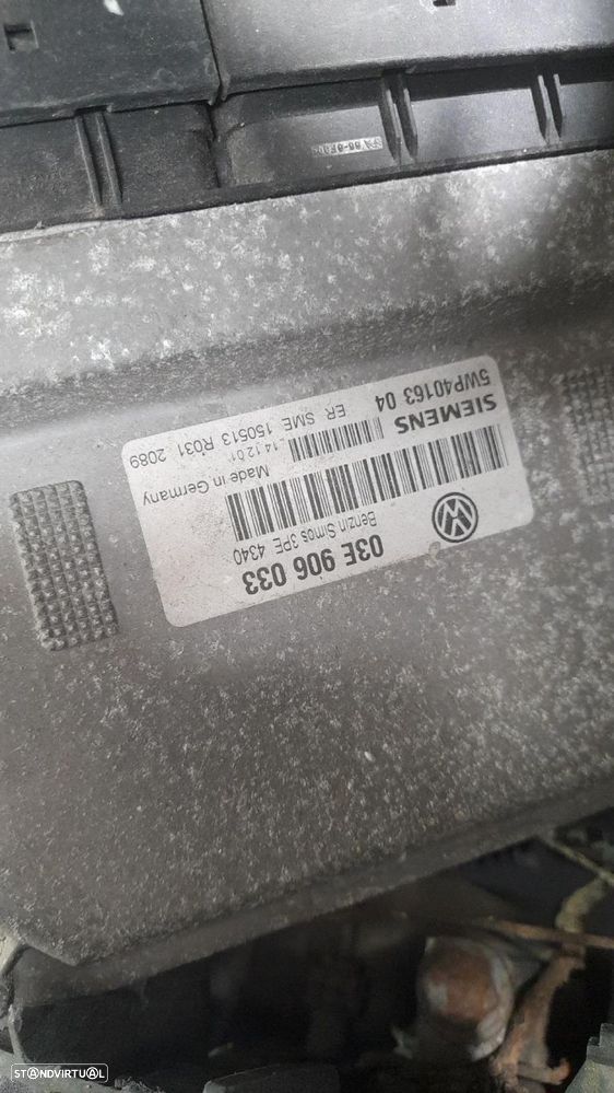 Centralina motor / ECU VOLKSWAGEN Polo (9N) - 2
