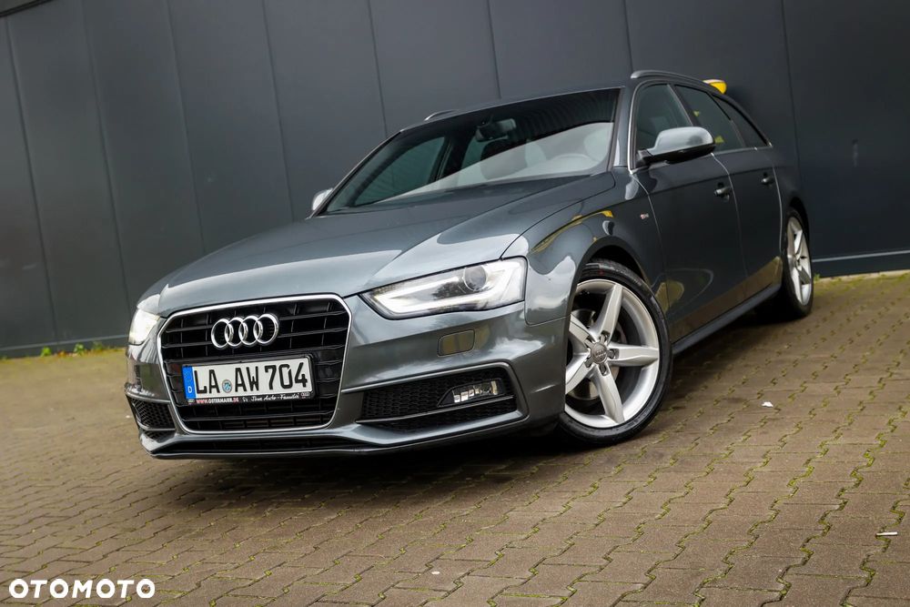 Audi A4 2.0 TDI DPF S line Sportpaket - 1