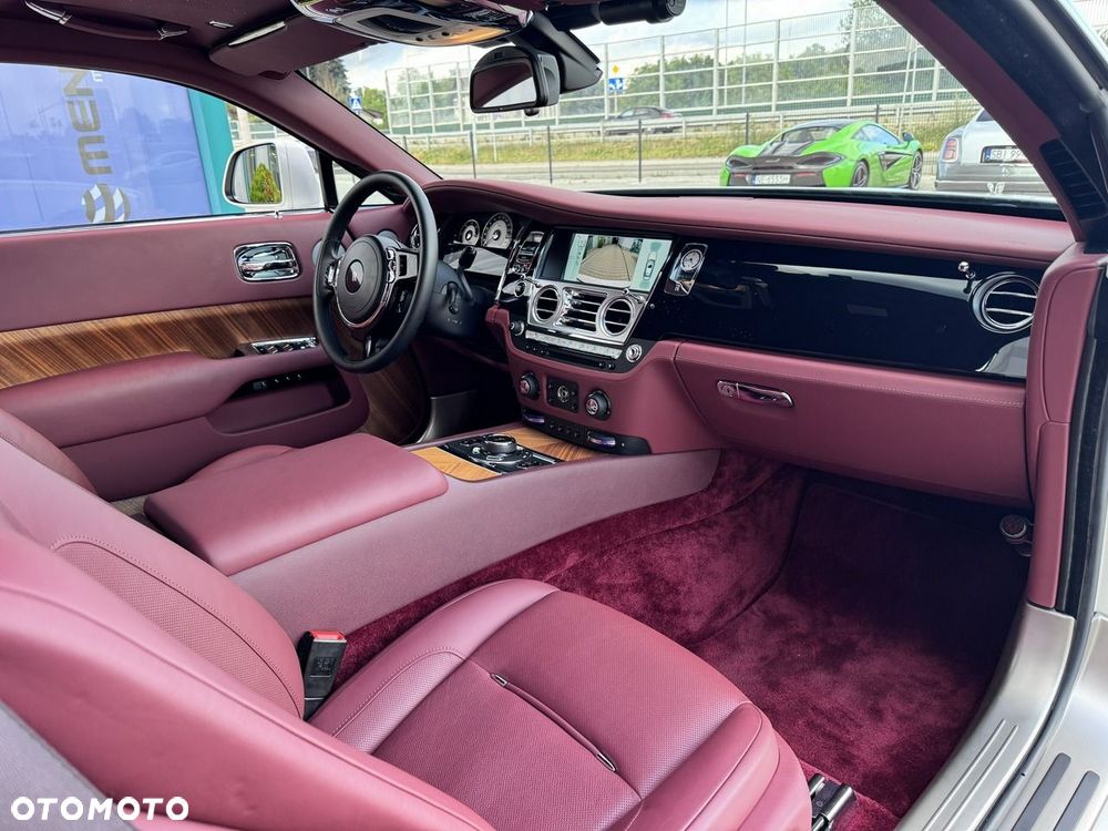 Rolls-Royce Wraith Standard - 27