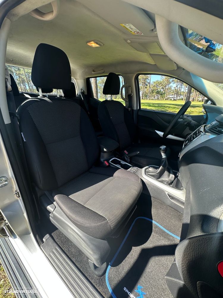 Nissan Navara 2.3 dCi CD 4WD Acenta - 19