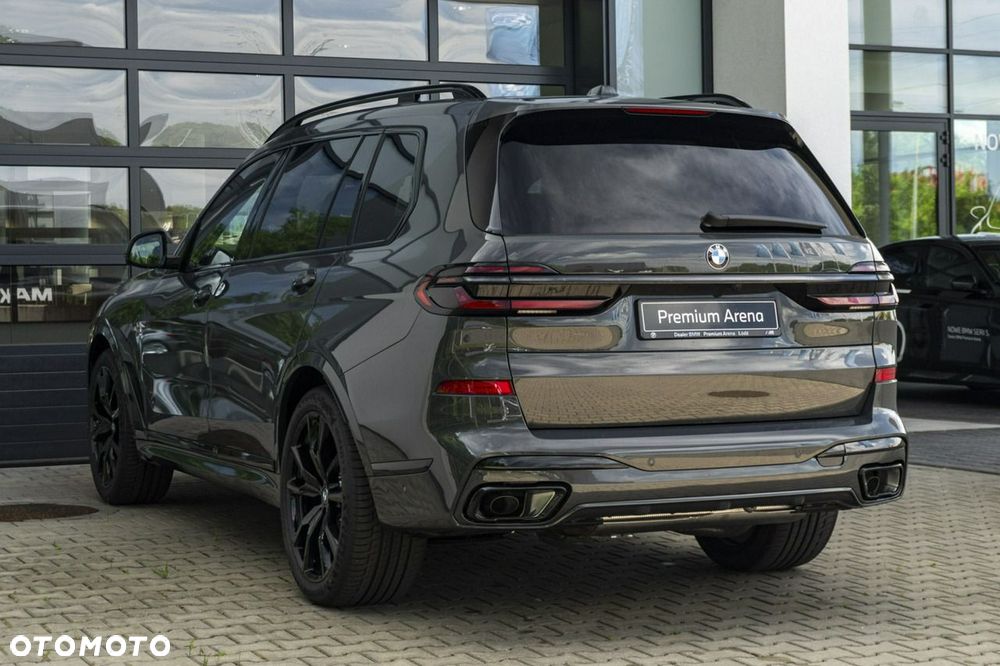 BMW X7 - 8