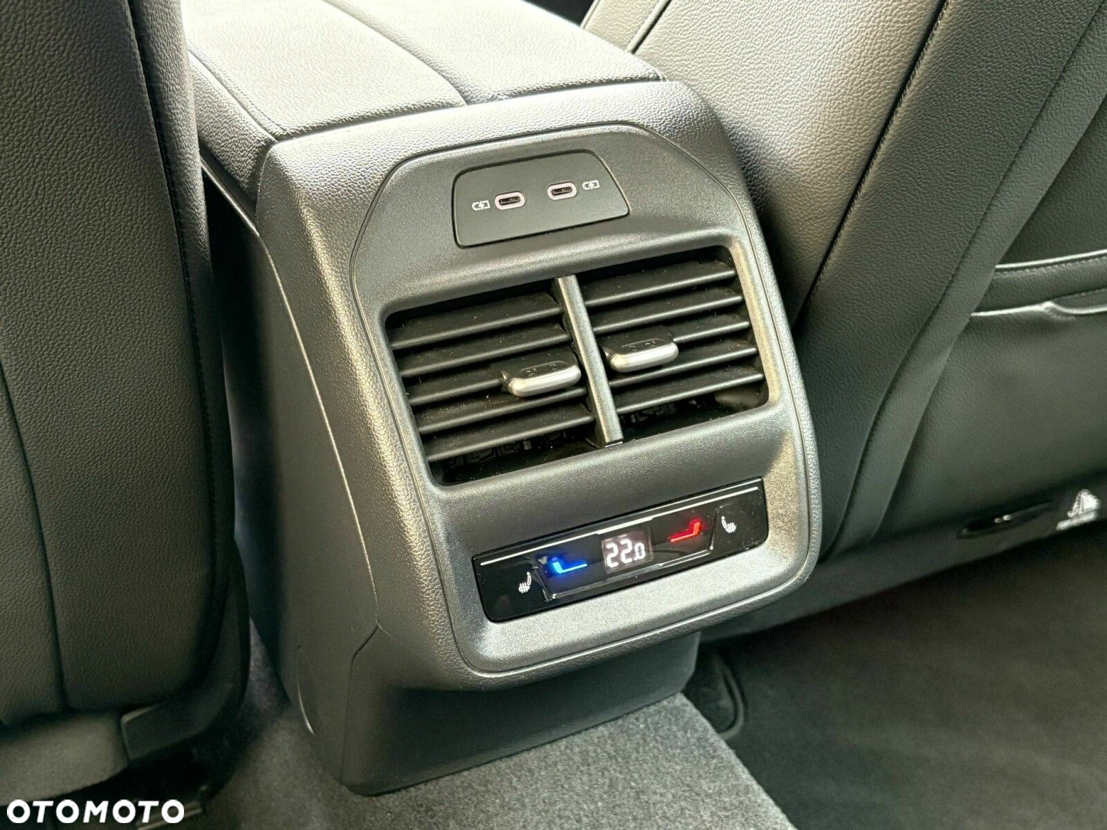 Skoda Superb 2.0 TDI SCR 4x4 L&K DSG - 13
