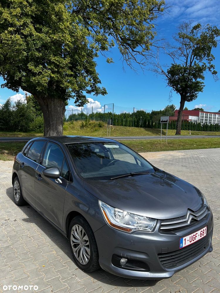 Citroën C4 HDi 90 Attraction - 2