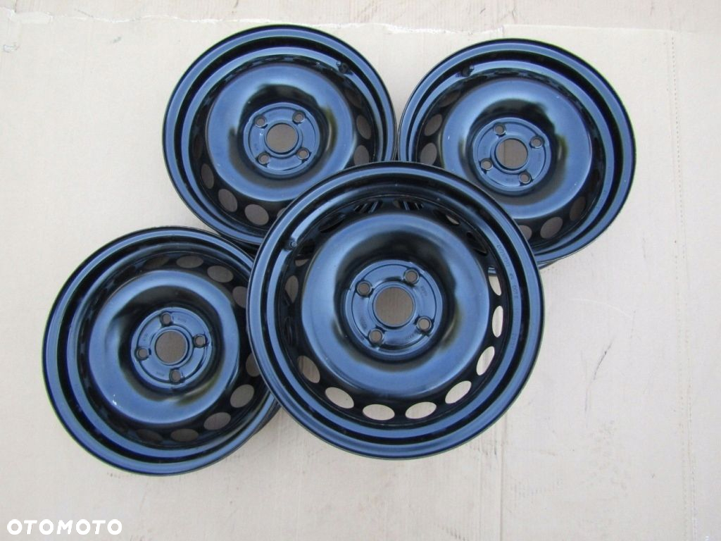 4x Felgi 15 Citroen C1 I II Toyota Aygo I II Peugeot 107 108 4,5 4x100 ET35 - 13