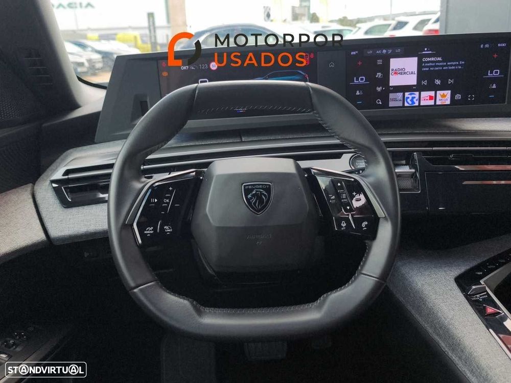 Peugeot 5008 1.2 Hybrid Allure e-DCS6 - 13
