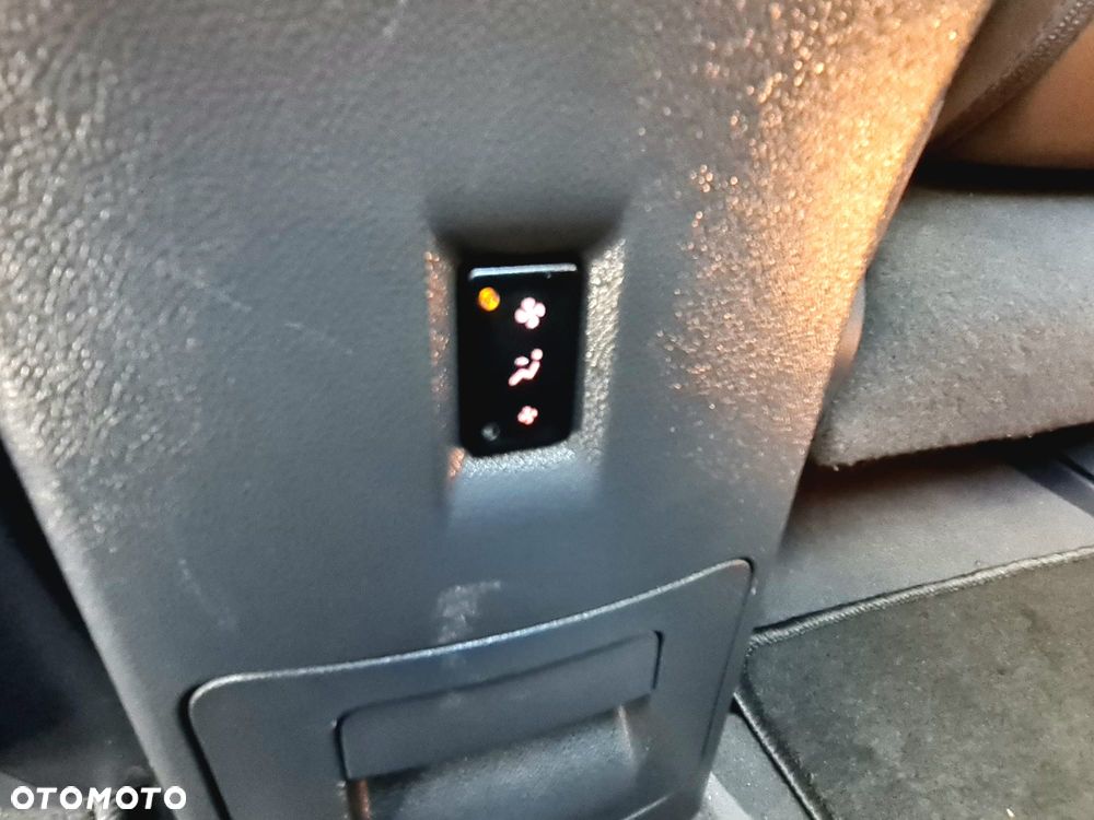 Renault Koleos 2.0 dCi FAP 4x4 Bose Edition - 35