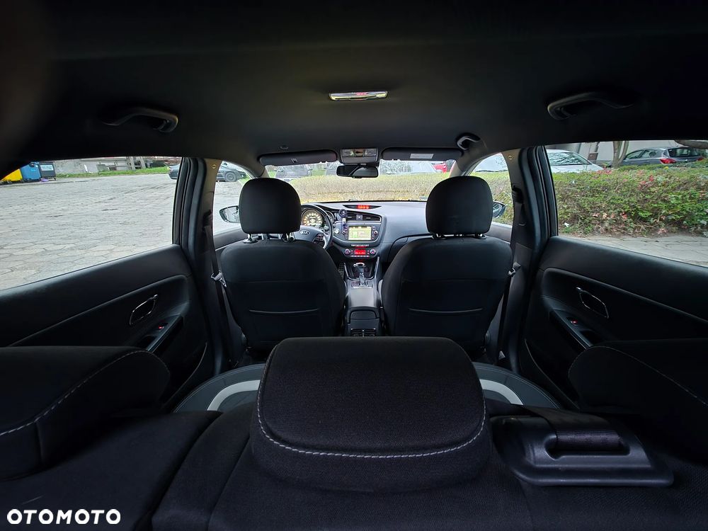 Kia Ceed 1.6 CRDi GT Line DCT - 5