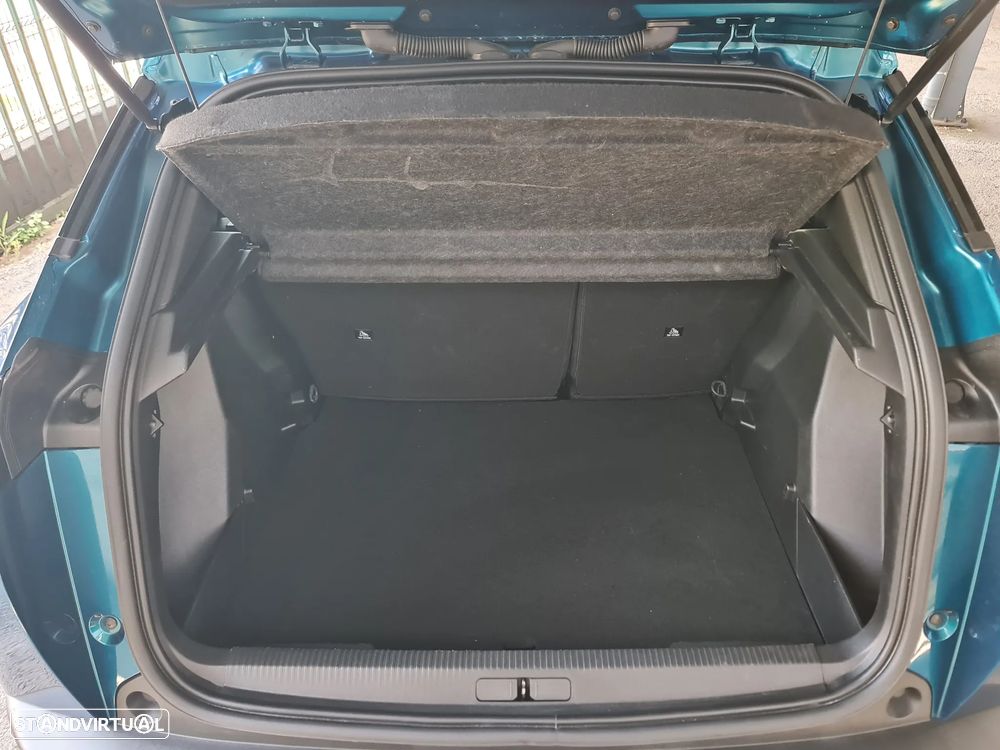 Peugeot 2008 1.2 PureTech Allure Pack - 18