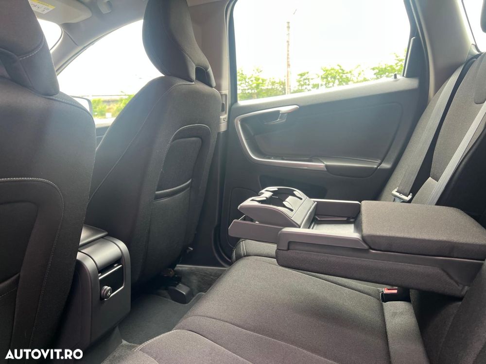 Volvo XC 60 - 22