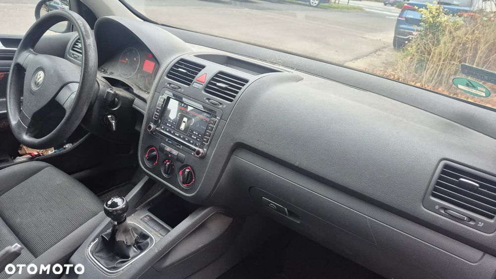 Volkswagen Golf 1.9 TDI Sportline - 8